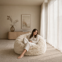 Fauteuil Pouf en Fourrure Longue Ivoire – Le Nola