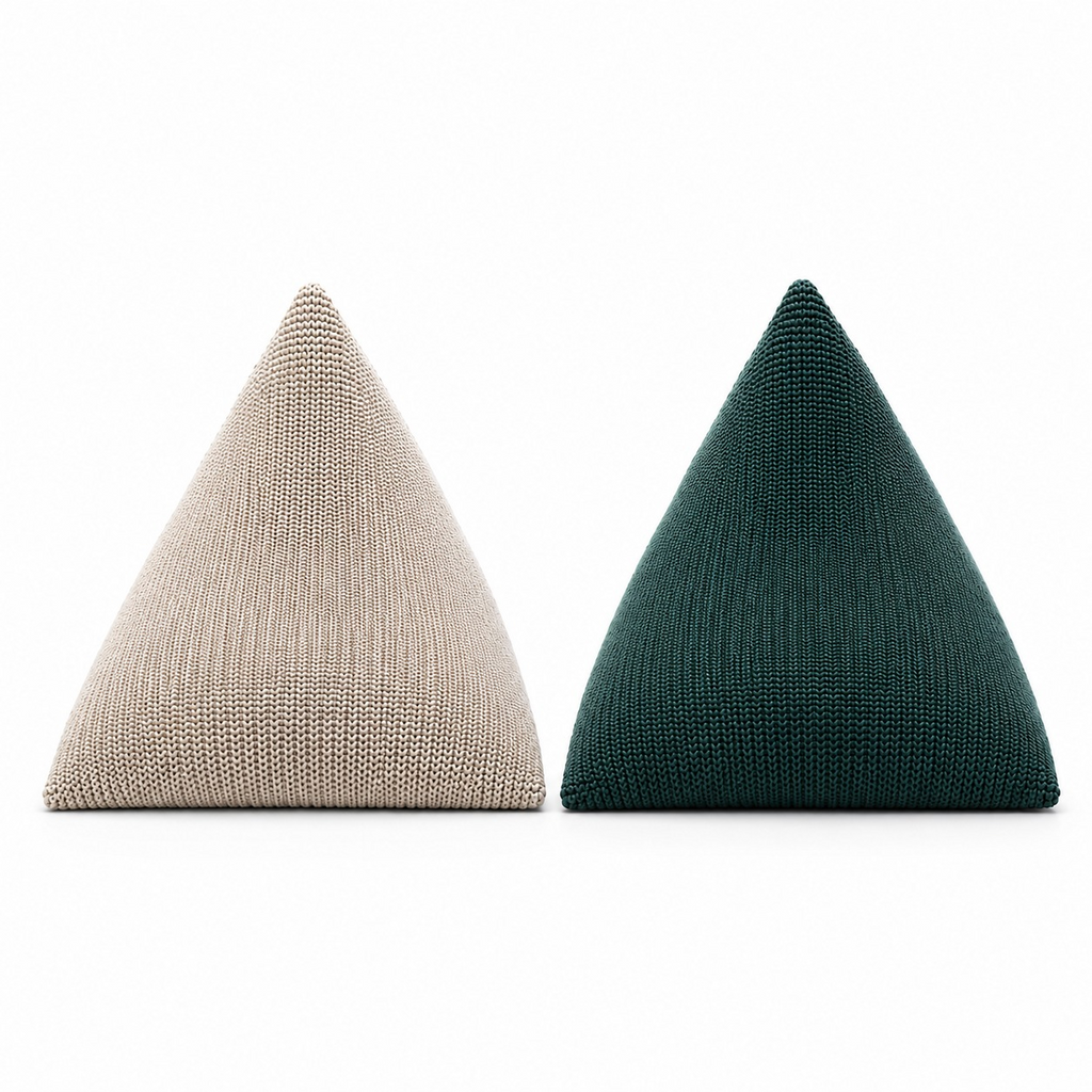 Pouf Poire Design en Tricot Épais Fait Main, Assise Sculpturale Cocooning Intérieur & Extérieur – Le Kubu